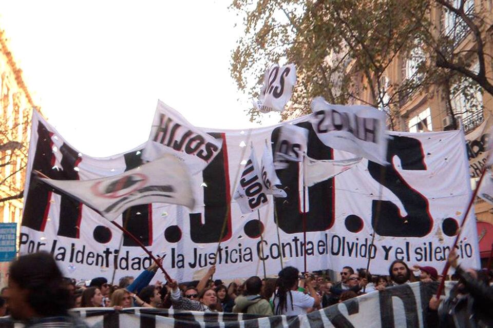 POR UNA ACCIÓN CONJUNTA CONTRA EL FASCISMO: Repudiamos el ataque sufrido a la compañera de H.I.J.O.S