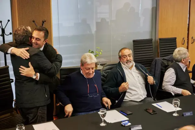La burguesía pisa el acelerador